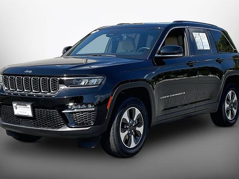 Used 2023 Jeep Grand Cherokee 4WD 4xe image 4