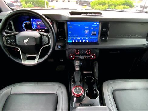 Used 2024 Ford Bronco Big Bend image 14