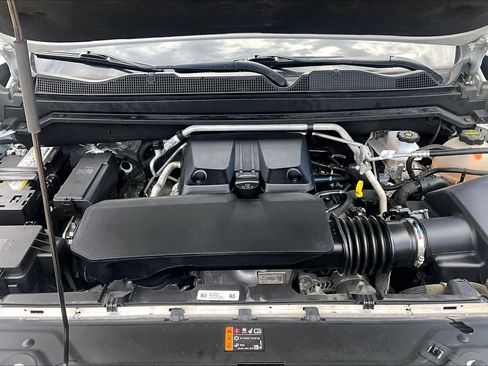 Certified 2025 GMC Canyon Elevation w/ Convenience Package AWD/4WD image 32
