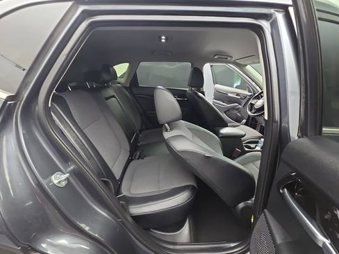 Used 2023 Kia Seltos S FWD image 49