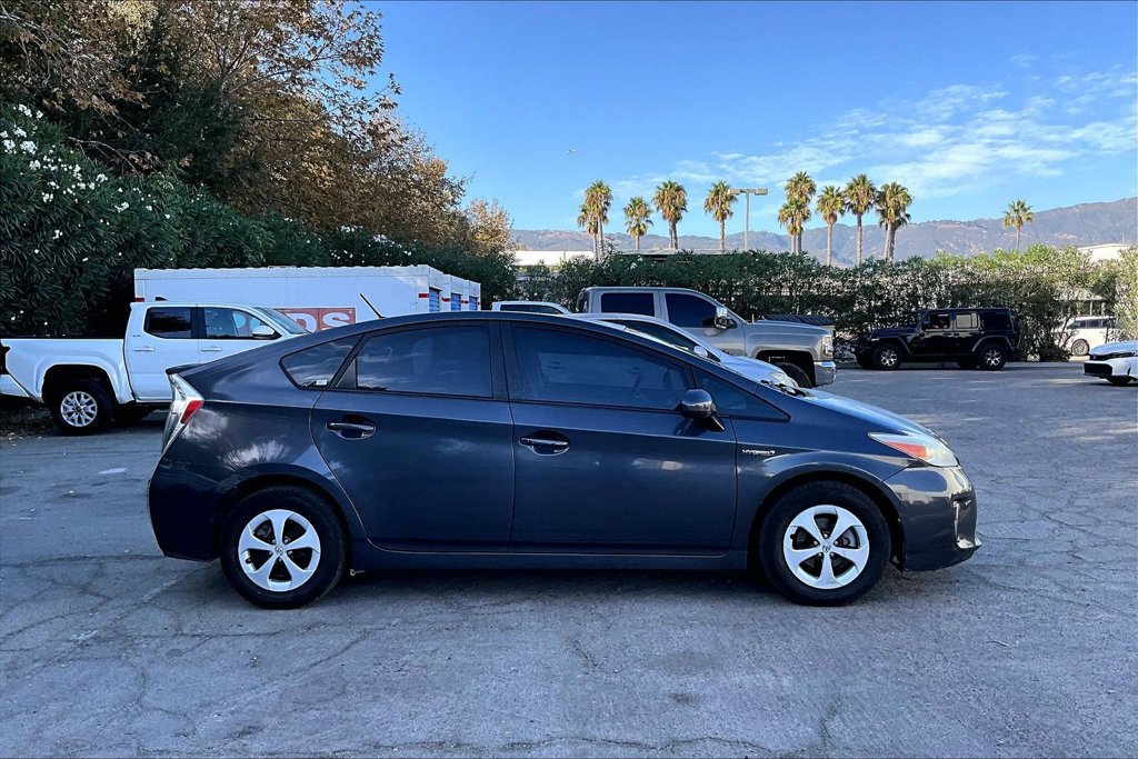 Used 2015 Toyota Prius Two FWD image 11