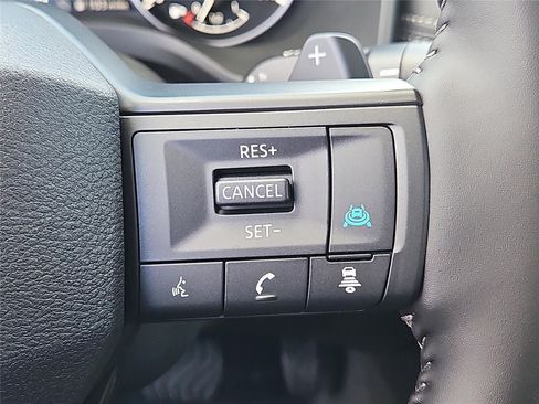 New 2026 Nissan Rogue Dark Armor AWD/4WD image 13