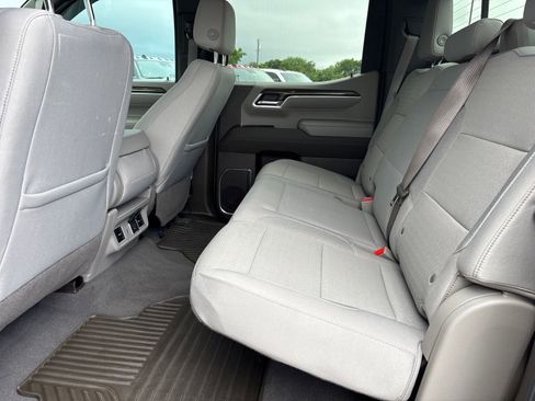 Used 2025 Chevrolet Silverado 1500 LT w/ Texas Edition Plus RWD image 15