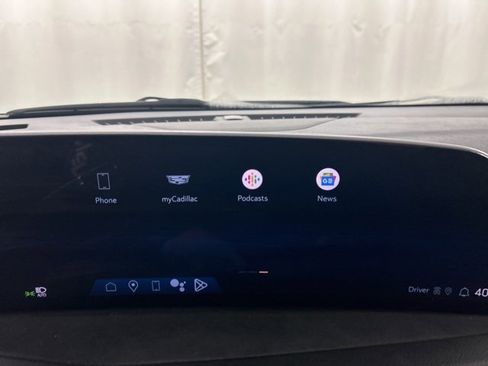 Used 2024 Cadillac XT4 Sport image 15