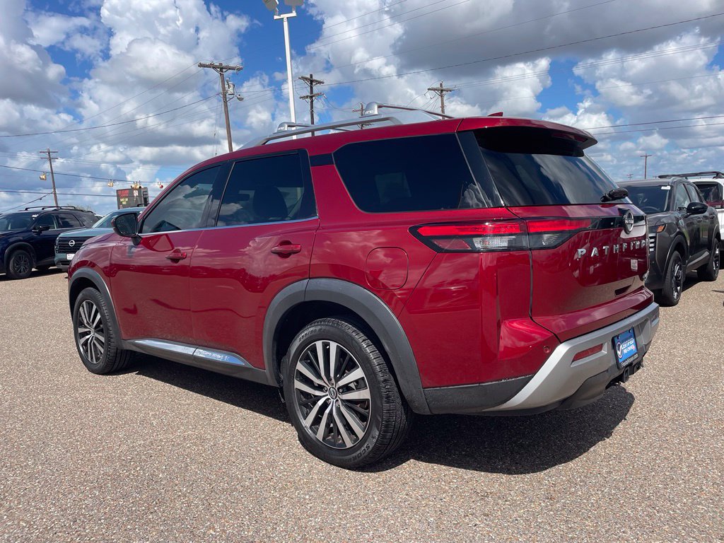 Certified 2023 Nissan Pathfinder Platinum w/ Cargo Package AWD/4WD image 5