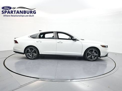 Used 2024 Honda Accord Sport image 8