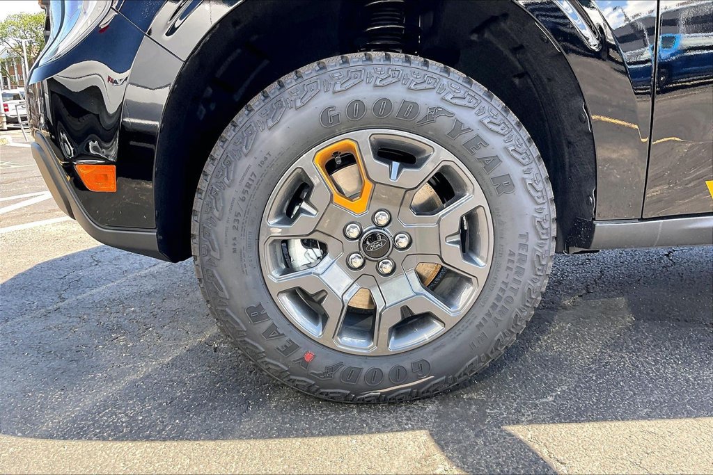 New 2026 Ford Maverick Tremor AWD/4WD image 8