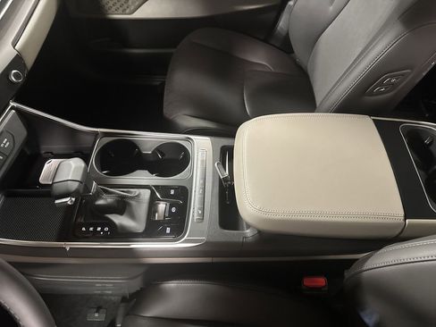 New 2026 Kia Carnival EX image 28