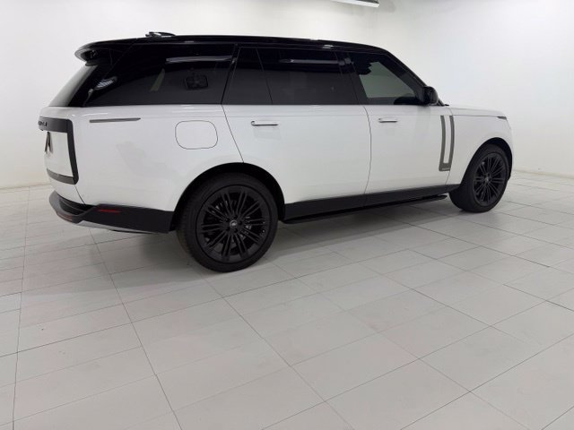 Used 2024 Land Rover Range Rover Long Wheelbase Autobiography AWD/4WD image 6