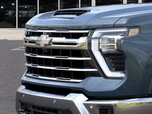 New 2025 Chevrolet Silverado 2500 LTZ w/ LTZ Convenience Package image 37