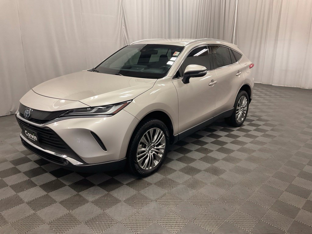 Used 2023 Toyota Venza Limited AWD/4WD image 10