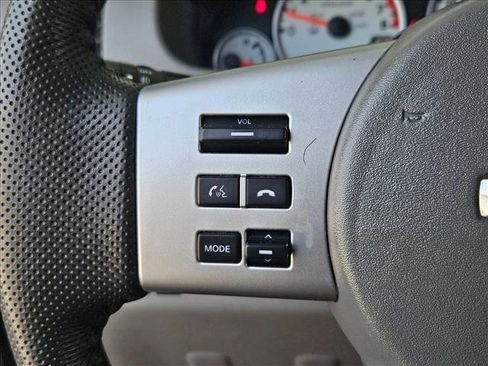 Used 2019 Nissan Frontier Desert Runner image 15