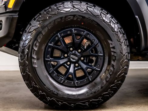 Used 2023 Ford F150 Raptor w/ Equipment Group 802A Raptor R AWD/4WD image 39