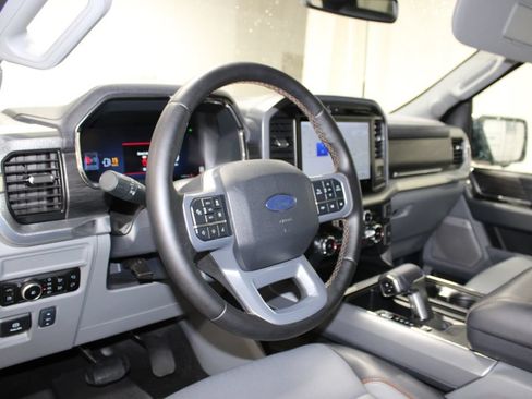 Used 2025 Ford F150 Lariat w/ Equipment Group 501A Mid AWD/4WD image 19