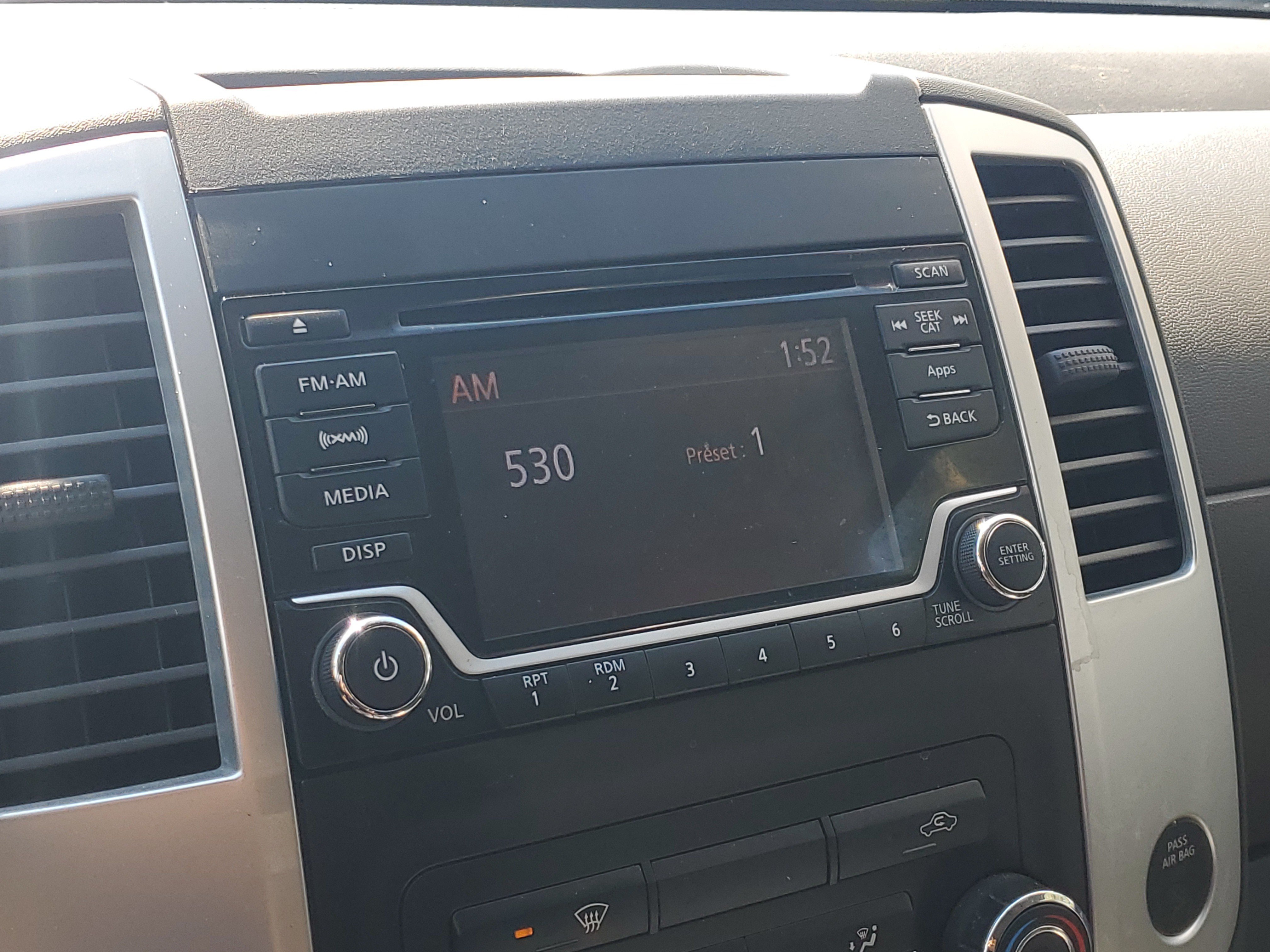 Used 2016 Nissan Frontier SV AWD/4WD image 25