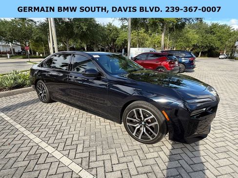 Certified 2025 BMW 760i xDrive w/ Executive Package image 11