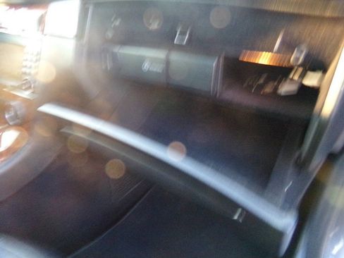 Used 2009 Mercedes-Benz CLK 550 Cabriolet w/ Premium I Pkg image 53