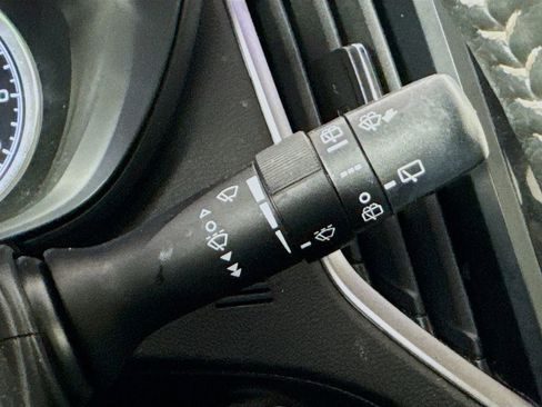 Used 2022 Subaru Forester Touring image 13