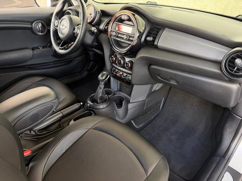 Used 2016 MINI Cooper 2-Door Hardtop FWD image 14