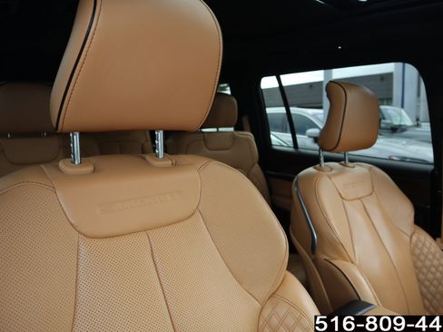 Used 2023 Jeep Grand Cherokee L Summit image 27