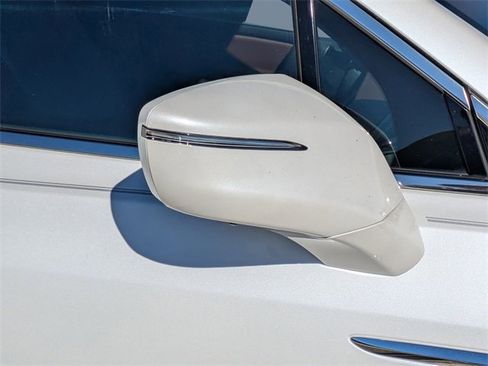 Used 2019 Buick Enclave Avenir w/ Avenir Technology Package image 11