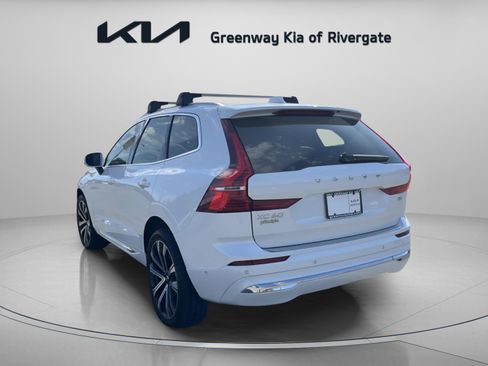 Used 2023 Volvo XC60 B5 Ultimate image 5