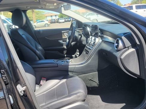 Used 2019 Mercedes-Benz C 300 Sedan image 17