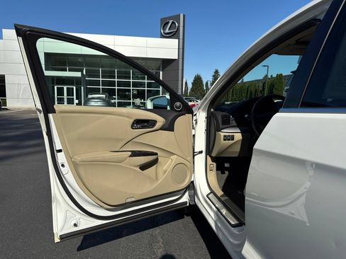 Used 2016 Acura RDX FWD image 11