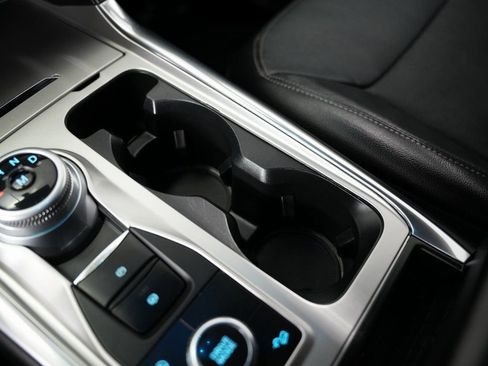 Used 2020 Ford Explorer Limited image 31