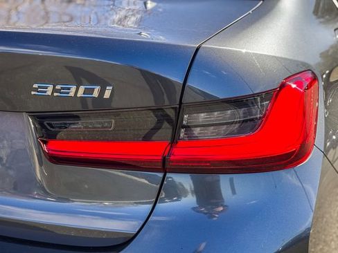 Used 2020 BMW 330i xDrive 330i xDrive w/ Convenience Package image 8