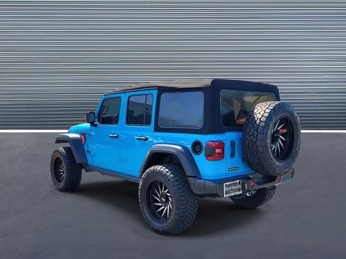 Used 2021 Jeep Wrangler Unlimited Freedom Edition image 4