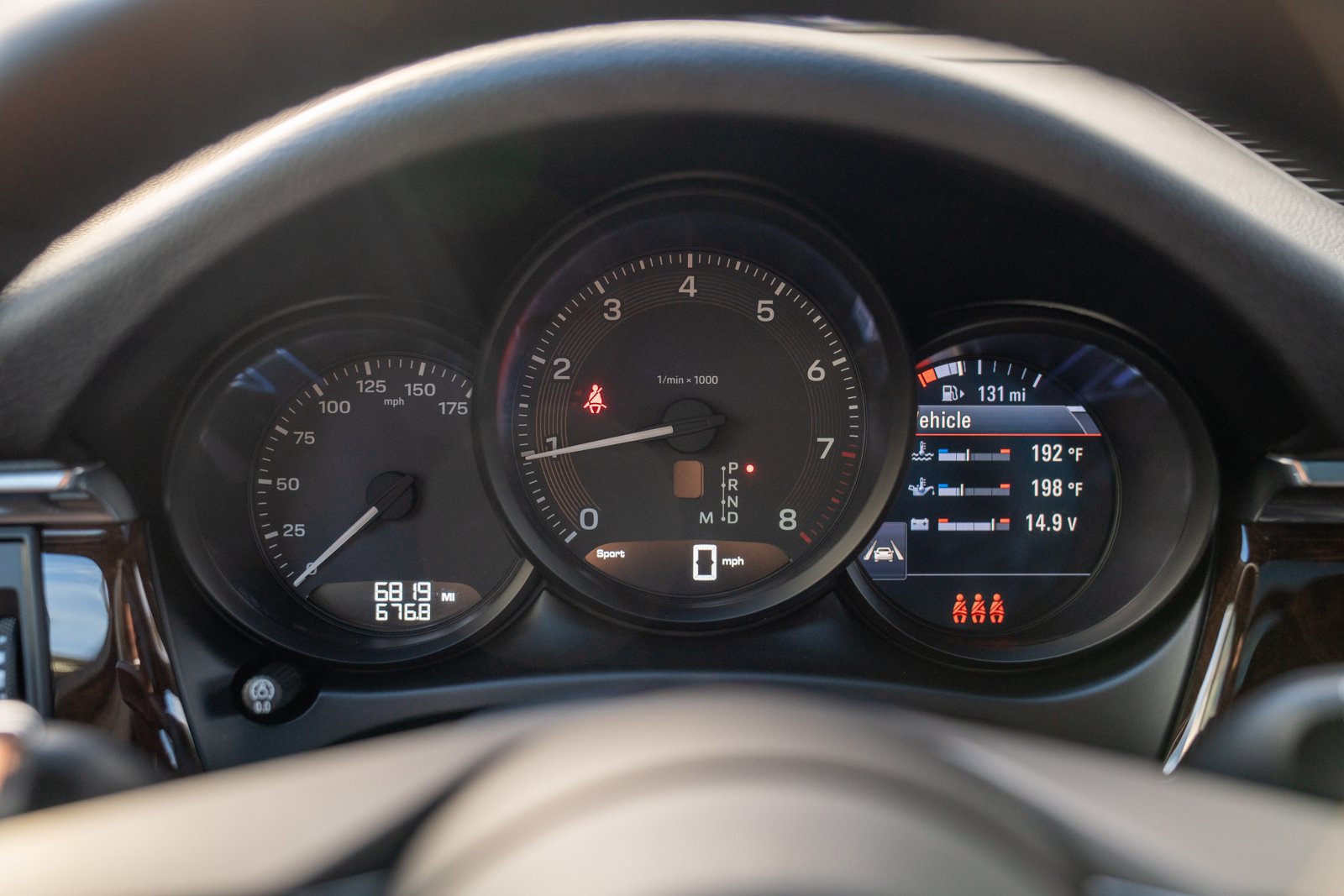 Certified 2026 Porsche Macan AWD/4WD image 15