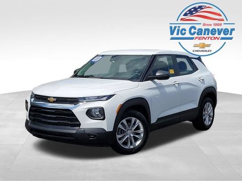 Certified 2023 Chevrolet TrailBlazer LS FWD image 1