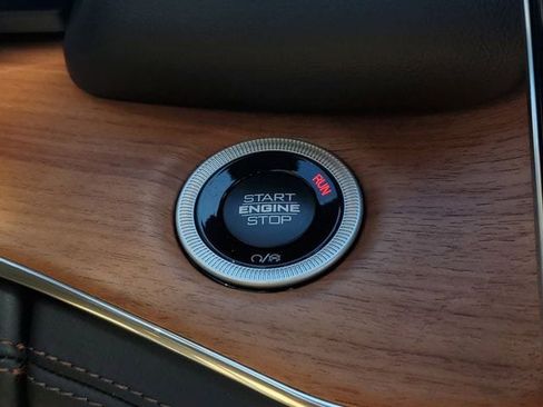 New 2025 Jeep Grand Cherokee L Summit image 35