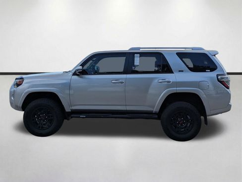 Used 2017 Toyota 4Runner SR5 Premium AWD/4WD image 8