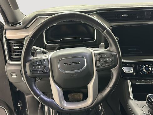 Used 2022 GMC Sierra 1500 Denali AWD/4WD image 9