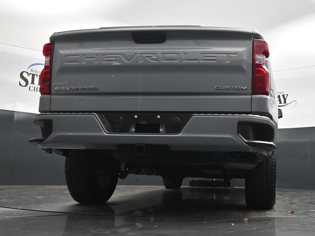 Certified 2025 Chevrolet Silverado 1500 Custom RWD image 31