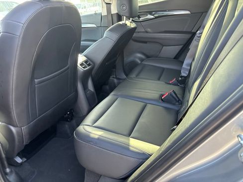Used 2024 Buick Envision Preferred AWD/4WD image 10