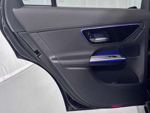 Certified 2025 Mercedes-Benz GLC 300 4MATIC image 23