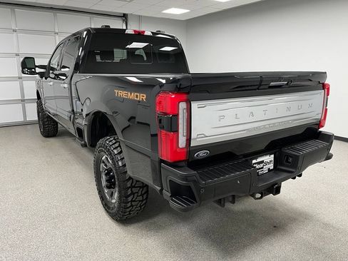 Used 2024 Ford F350 Platinum w/ Tremor Off-Road Package AWD/4WD image 8