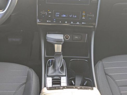 Used 2024 Hyundai Santa Cruz SEL image 19