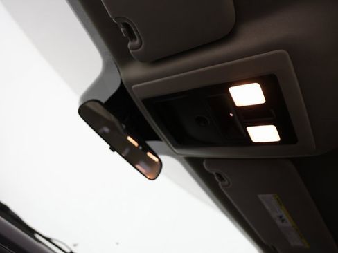 Used 2019 RAM 1500 Express w/ Express Value Package image 19