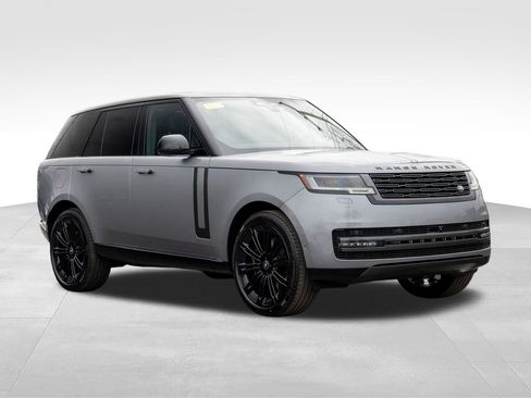 New 2025 Land Rover Range Rover SE image 3