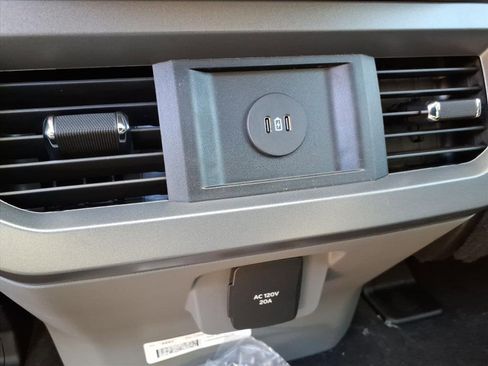 New 2026 Ford F250 XLT w/ XLT Premium Package image 16