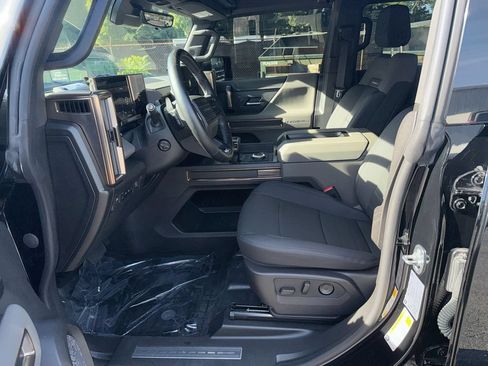 Used 2025 GMC Hummer EV 3X AWD/4WD image 13