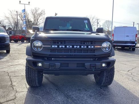 New 2025 Ford Bronco Big Bend w/ Black Diamond Package image 3