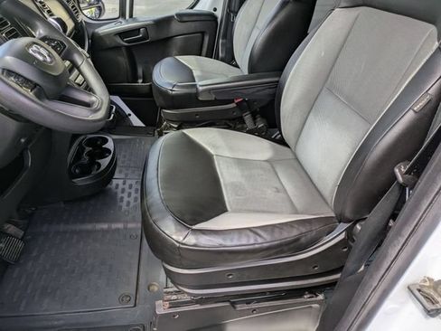 Used 2023 RAM ProMaster 2500 FWD image 14