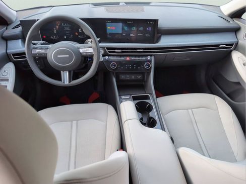 Used 2024 Hyundai Sonata SEL FWD image 33