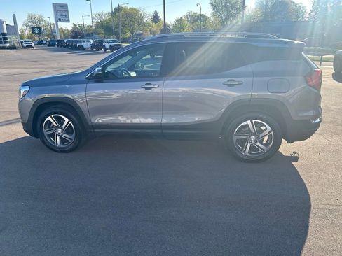 Used 2019 GMC Terrain SLT w/ Preferred Package AWD/4WD image 8