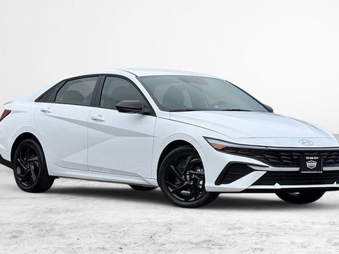 New 2026 Hyundai Elantra Sport FWD image 2